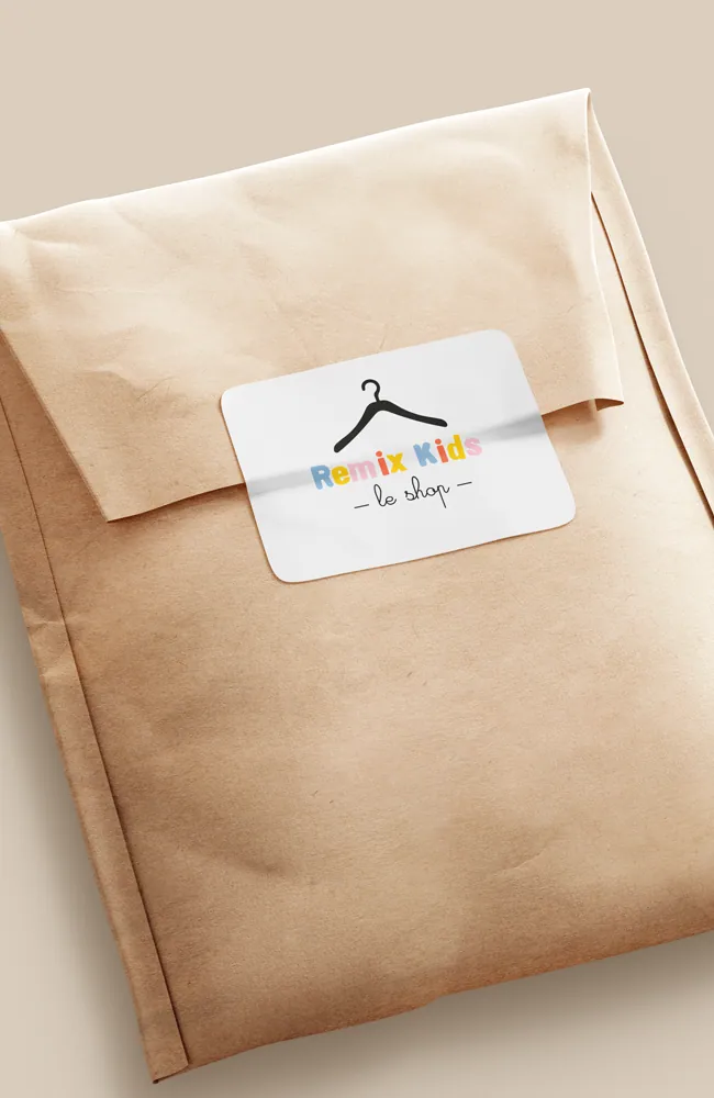 Confection de supports de communication pour une marque